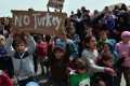 Criza imigranților/ Grecia cere UE un plan B în cazul unui posibil eșec al acordului UE-Turcia