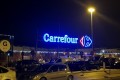 Guvernul francez va bloca înstrăinarea lanțului de supermarket-uri Carrefour